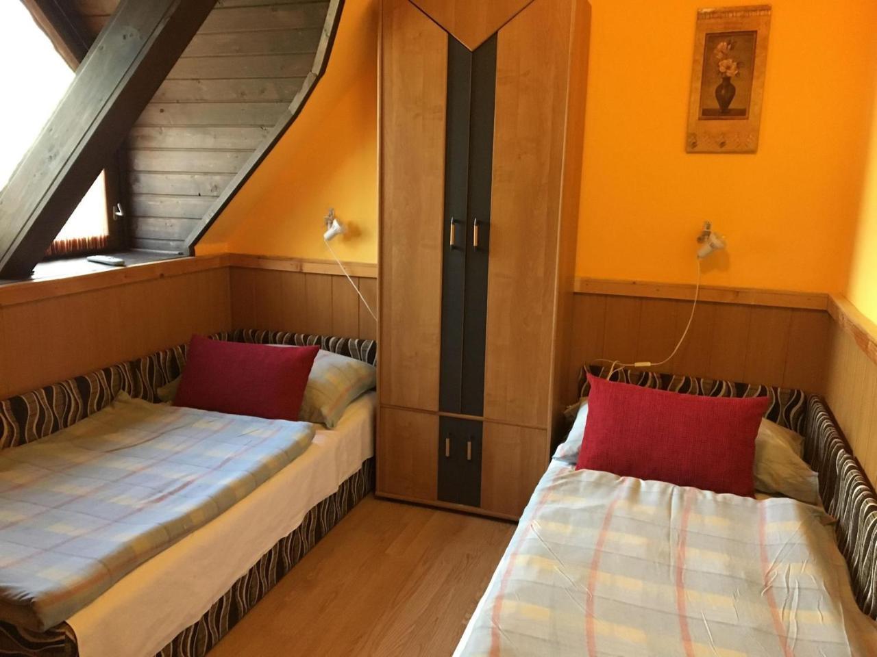 Aparthotel Vakacio Ueduelo Révfülöp Esterno foto
